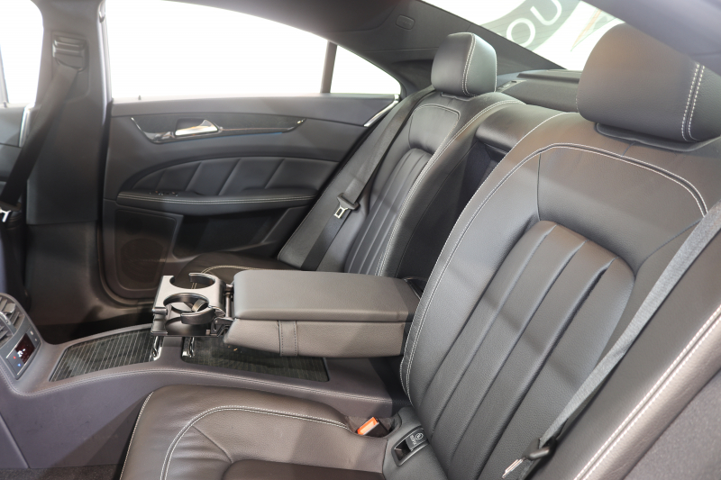 メルセデスベンツ CLS CLS400 AMGﾗｲﾝ ﾚｰﾀﾞｰｾｰﾌﾃｨPKG　後期 ｷｰﾚｽｺﾞｰ 黒本革 SR HDDﾅﾋﾞTV BT音楽 360ｶﾒﾗ PTS LEDﾗｲﾄ 自動ﾄﾗﾝｸ AMGｴｱﾛ&19AW ｴｱｻｽ 7AT　2年保証