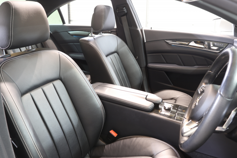 メルセデスベンツ CLS CLS400 AMGﾗｲﾝ ﾚｰﾀﾞｰｾｰﾌﾃｨPKG　後期 ｷｰﾚｽｺﾞｰ 黒本革 SR HDDﾅﾋﾞTV BT音楽 360ｶﾒﾗ PTS LEDﾗｲﾄ 自動ﾄﾗﾝｸ AMGｴｱﾛ&19AW ｴｱｻｽ 7AT　2年保証