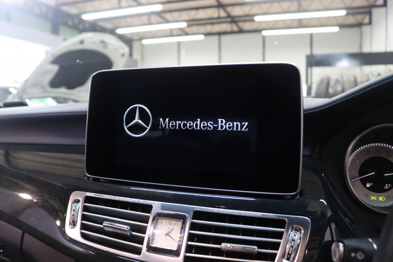 メルセデスベンツ CLS CLS400 AMGﾗｲﾝ ﾚｰﾀﾞｰｾｰﾌﾃｨPKG　後期 ｷｰﾚｽｺﾞｰ 黒本革 SR HDDﾅﾋﾞTV BT音楽 360ｶﾒﾗ PTS LEDﾗｲﾄ 自動ﾄﾗﾝｸ AMGｴｱﾛ&19AW ｴｱｻｽ 7AT　2年保証