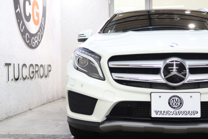メルセデスベンツ GLA GLA250 4MATIC ｽﾎﾟｰﾂ ﾚｰﾀﾞｰｾｰﾌﾃｨPKG　中期 ｷｰﾚｽｺﾞｰ ﾚｻﾞｰDINAMICAｼｰﾄ ﾊﾟﾉﾗﾏSR HDDﾅﾋﾞTV BT音楽 ﾊﾞｯｸｶﾒﾗ PTS ｷｾﾉﾝﾗｲﾄ 自動Rｹﾞｰﾄ AMGｴｱﾛ&18AW 7AT　2年保証