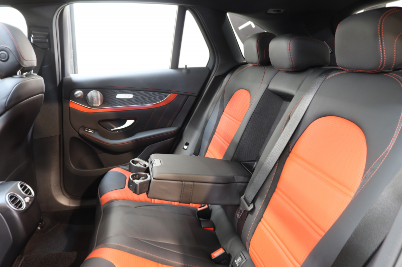 AMG GLC GLC63S 4MATIC+ ﾚｻﾞｰｴｸｽｸﾙｰｼﾌﾞ&ﾚｰﾀﾞｰｾｰﾌﾃｨPKG　ｷｰﾚｽｺﾞｰ 赤/黒本革 ﾊﾟﾉﾗﾏSR ﾍｯﾄﾞｱｯﾌﾟD HDDﾅﾋﾞTV&ｷｬﾝｾﾗｰ BT音楽 ﾌﾞﾙﾒｽﾀｰ 360ｶﾒﾗ PTS LEDﾗｲﾄ 自動Rｹﾞｰﾄ ﾊﾝｽﾞﾌﾘｰA AMG専用装備&ﾁｭｰﾆﾝｸﾞﾀﾞｲﾅﾐｯｸS 9AT　2年保証