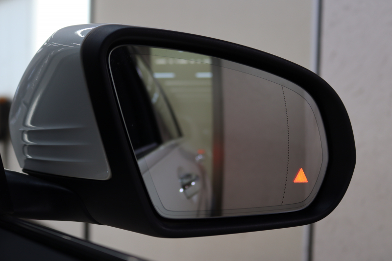 AMG GLC GLC63S 4MATIC+ ﾚｻﾞｰｴｸｽｸﾙｰｼﾌﾞ&ﾚｰﾀﾞｰｾｰﾌﾃｨPKG　ｷｰﾚｽｺﾞｰ 赤/黒本革 ﾊﾟﾉﾗﾏSR ﾍｯﾄﾞｱｯﾌﾟD HDDﾅﾋﾞTV&ｷｬﾝｾﾗｰ BT音楽 ﾌﾞﾙﾒｽﾀｰ 360ｶﾒﾗ PTS LEDﾗｲﾄ 自動Rｹﾞｰﾄ ﾊﾝｽﾞﾌﾘｰA AMG専用装備&ﾁｭｰﾆﾝｸﾞﾀﾞｲﾅﾐｯｸS 9AT　2年保証