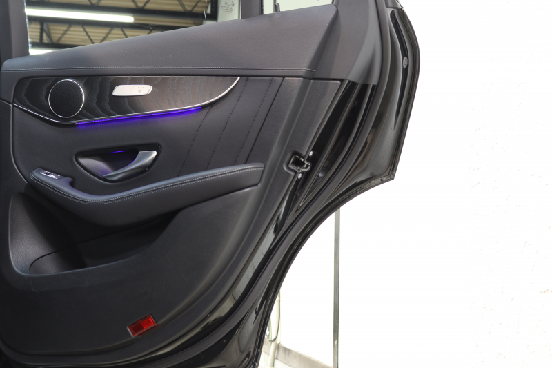 AMG GLC GLC43 4MATIC ﾚｻﾞｰｴｸｽｸﾙｰｼﾌﾞ&ﾅｲﾄ&ﾚｰﾀﾞｰｾｰﾌﾃｨPKG　後期 1ｵｰﾅｰ MEｺﾈｸﾄ ｷｰﾚｽｺﾞｰ 黒本革 ｼｰﾄﾋｰﾀｰ/ﾍﾞﾝﾁﾚｰﾀｰ ﾊﾟﾉﾗﾏSR HUD MBUXﾅﾋﾞTV BT音楽 ﾌﾞﾙﾒｽﾀｰ 360ｶﾒﾗ PTS DSRC 自動Rｹﾞｰﾄ AMGｴｱﾛ&20AW AMGﾗｲﾄﾞｺﾝﾄﾛｰﾙ+ｴｱｻｽ 9AT　2年保証