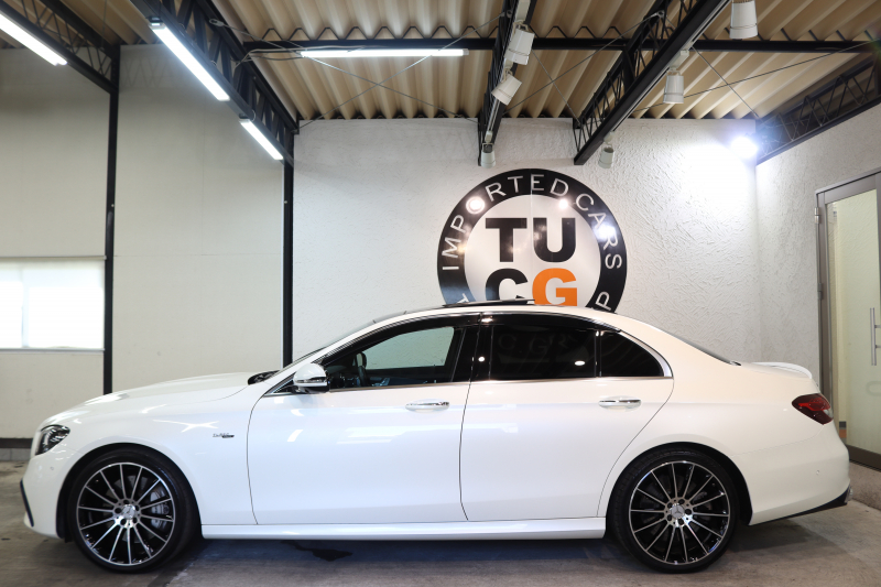 AMG Eクラス E53 4MATIC+ ｴｸｽｸﾙｰｼﾌﾞ&ﾚｰﾀﾞｰｾｰﾌﾃｨPKG　ISG搭載 後期 ｷｰﾚｽｺﾞｰ 黒本革 ﾍﾞﾝﾁﾚｰﾀｰ ﾊﾟﾉﾗﾏSR ﾍｯﾄﾞｱｯﾌﾟD MBUXﾅﾋﾞTV&ARﾅﾋﾞ ｽﾏﾎ連携 ﾌﾞﾙﾒｽﾀｰ 360ｶﾒﾗ PTS LEDﾗｲﾄ 自動ﾄﾗﾝｸ AMG専用装備&ﾁｭｰﾆﾝｸﾞ ﾜｲﾔﾚｽ充電 9AT　2年保証