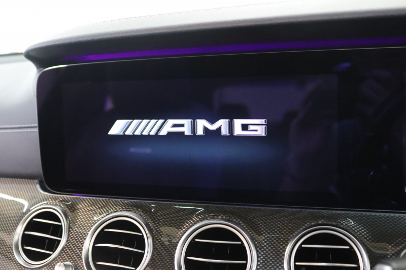 AMG Eクラス E53 4MATIC+ ｴｸｽｸﾙｰｼﾌﾞ&ﾚｰﾀﾞｰｾｰﾌﾃｨPKG　ISG搭載 後期 ｷｰﾚｽｺﾞｰ 黒本革 ﾍﾞﾝﾁﾚｰﾀｰ ﾊﾟﾉﾗﾏSR ﾍｯﾄﾞｱｯﾌﾟD MBUXﾅﾋﾞTV&ARﾅﾋﾞ ｽﾏﾎ連携 ﾌﾞﾙﾒｽﾀｰ 360ｶﾒﾗ PTS LEDﾗｲﾄ 自動ﾄﾗﾝｸ AMG専用装備&ﾁｭｰﾆﾝｸﾞ ﾜｲﾔﾚｽ充電 9AT　2年保証