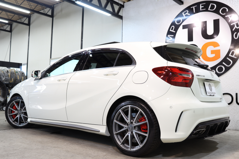 AMG Aクラス A45 4MATIC AMGｱﾄﾞﾊﾞﾝｽﾄﾞ&ﾚｰﾀﾞｰｾｰﾌﾃｨPKG　後期 ｷｰﾚｽｺﾞｰ 黒本革 ｼｰﾄﾋｰﾀｰ HDDﾅﾋﾞTV BT音楽 ﾊﾞｯｸｶﾒﾗ PTS LEDﾗｲﾄ ﾊﾟﾅﾒﾘｶｰﾅｸﾞﾘﾙ AMG強化ﾌﾞﾚｰｷ AMG専用装備&ﾁｭｰﾆﾝｸﾞ ﾀﾞｲﾅﾐｯｸｾﾚｸﾄ 7AT ECO　2年保証