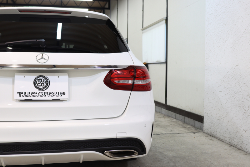 メルセデスベンツ Cクラス C200ｽﾃｰｼｮﾝﾜｺﾞﾝ ｽﾎﾟｰﾂ 本革仕様 ﾚｰﾀﾞｰｾｰﾌﾃｨPKG　ｷｰﾚｽｺﾞｰ 黒本革 HDDﾅﾋﾞTV BT音楽 ﾊﾞｯｸｶﾒﾗ PTS LEDﾗｲﾄ ﾊﾝｽﾞﾌﾘｰA AMGｴｱﾛ&18AW ｴｱｻｽ 7AT　2年保証