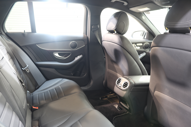 メルセデスベンツ Cクラス C200ｽﾃｰｼｮﾝﾜｺﾞﾝ ｽﾎﾟｰﾂ 本革仕様 ﾚｰﾀﾞｰｾｰﾌﾃｨPKG　ｷｰﾚｽｺﾞｰ 黒本革 HDDﾅﾋﾞTV BT音楽 ﾊﾞｯｸｶﾒﾗ PTS LEDﾗｲﾄ ﾊﾝｽﾞﾌﾘｰA AMGｴｱﾛ&18AW ｴｱｻｽ 7AT　2年保証