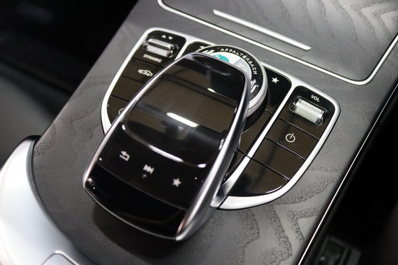 メルセデスベンツ Cクラス C200ｽﾃｰｼｮﾝﾜｺﾞﾝ ｽﾎﾟｰﾂ 本革仕様 ﾚｰﾀﾞｰｾｰﾌﾃｨPKG　ｷｰﾚｽｺﾞｰ 黒本革 HDDﾅﾋﾞTV BT音楽 ﾊﾞｯｸｶﾒﾗ PTS LEDﾗｲﾄ ﾊﾝｽﾞﾌﾘｰA AMGｴｱﾛ&18AW ｴｱｻｽ 7AT　2年保証