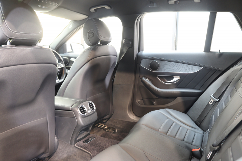 メルセデスベンツ Cクラス C200ｽﾃｰｼｮﾝﾜｺﾞﾝ ｽﾎﾟｰﾂ 本革仕様 ﾚｰﾀﾞｰｾｰﾌﾃｨPKG　ｷｰﾚｽｺﾞｰ 黒本革 HDDﾅﾋﾞTV BT音楽 ﾊﾞｯｸｶﾒﾗ PTS LEDﾗｲﾄ ﾊﾝｽﾞﾌﾘｰA AMGｴｱﾛ&18AW ｴｱｻｽ 7AT　2年保証