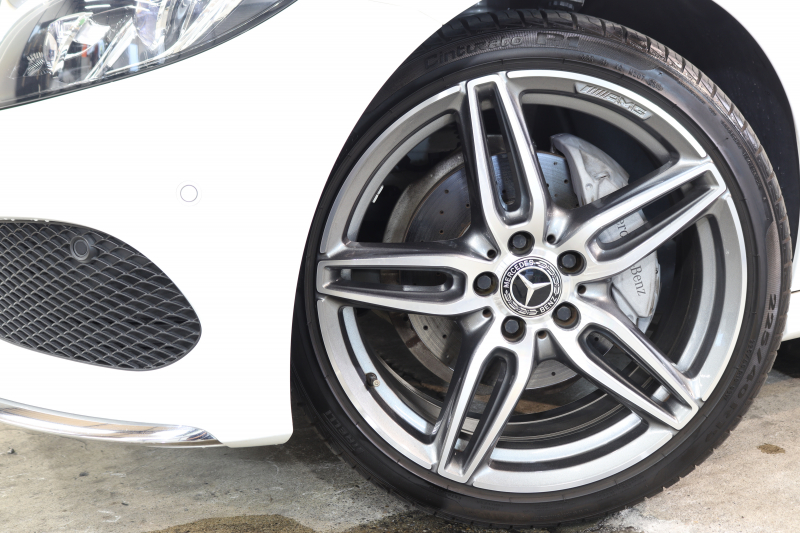 メルセデスベンツ Cクラス C200ｽﾃｰｼｮﾝﾜｺﾞﾝ ｽﾎﾟｰﾂ 本革仕様 ﾚｰﾀﾞｰｾｰﾌﾃｨPKG　ｷｰﾚｽｺﾞｰ 黒本革 HDDﾅﾋﾞTV BT音楽 ﾊﾞｯｸｶﾒﾗ PTS LEDﾗｲﾄ ﾊﾝｽﾞﾌﾘｰA AMGｴｱﾛ&18AW ｴｱｻｽ 7AT　2年保証