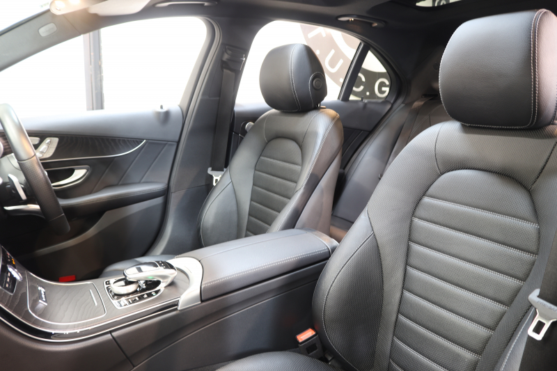 メルセデスベンツ Cクラス C200 ﾛｰﾚｳｽED ｽﾎﾟｰﾂﾌﾟﾗｽ&ﾚｻﾞｰｴｸｽｸﾙｰｼﾌﾞ& ﾚｰﾀﾞｰｾｰﾌﾃｨPKG　後期 BSG搭載 特別仕様車 ｷｰﾚｽｺﾞｰ 黒本革 ｼｰﾄﾋｰﾀ ﾍﾞﾝﾁﾚｰﾀｰ ﾊﾟﾉﾗﾏSR HUD HDDﾅﾋﾞTV ｽﾏﾎ連携 ﾌﾞﾙﾒｽﾀｰ 360ｶﾒﾗ PTS LEDﾗｲﾄ AMGｴｱﾛ&18AW ｴｱｻｽ ﾀﾞｲﾅﾐｯｸS 9AT　2年保証