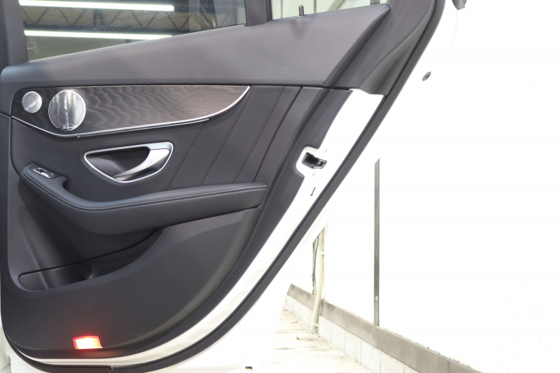 メルセデスベンツ Cクラス C200 ﾛｰﾚｳｽED ｽﾎﾟｰﾂﾌﾟﾗｽ&ﾚｻﾞｰｴｸｽｸﾙｰｼﾌﾞ& ﾚｰﾀﾞｰｾｰﾌﾃｨPKG　後期 BSG搭載 特別仕様車 ｷｰﾚｽｺﾞｰ 黒本革 ｼｰﾄﾋｰﾀ ﾍﾞﾝﾁﾚｰﾀｰ ﾊﾟﾉﾗﾏSR HUD HDDﾅﾋﾞTV ｽﾏﾎ連携 ﾌﾞﾙﾒｽﾀｰ 360ｶﾒﾗ PTS LEDﾗｲﾄ AMGｴｱﾛ&18AW ｴｱｻｽ ﾀﾞｲﾅﾐｯｸS 9AT　2年保証