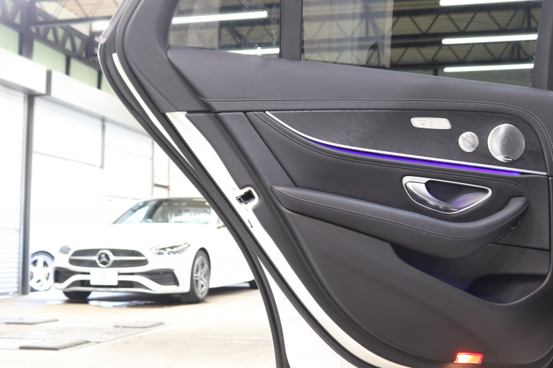 メルセデスベンツ Eクラス E220d ｽﾃｰｼｮﾝﾜｺﾞﾝ AVG ｽﾎﾟｰﾂ ﾚｻﾞｰ&ﾚｰﾀﾞｰｾｰﾌﾃｨPKG　ｷｰﾚｽｺﾞｰ 黒本革 HDDﾅﾋﾞTV ｽﾏﾎ連携 ﾌﾞﾙﾒｽﾀｰ 360ｶﾒﾗ PTS LEDﾗｲﾄ ﾌｯﾄﾄﾗﾝｸOP AMGｴｱﾛ&19AW ﾀﾞｲﾅﾐｯｸｾﾚｸﾄ 9AT　2年保証