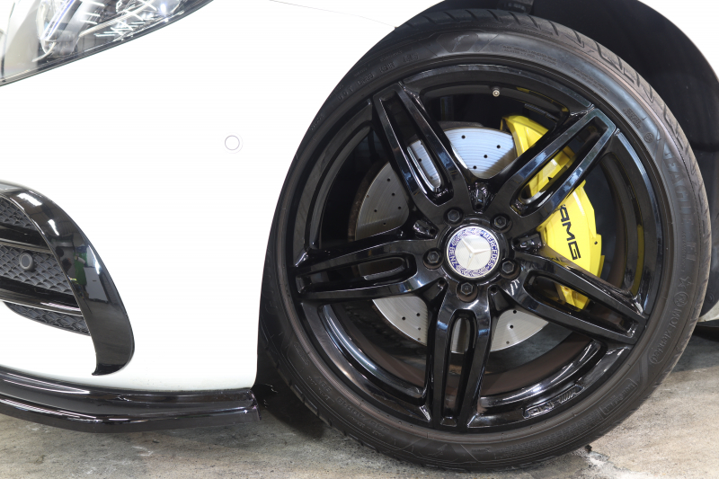 メルセデスベンツ Eクラス E220d ｽﾃｰｼｮﾝﾜｺﾞﾝ AVG ｽﾎﾟｰﾂ ﾚｻﾞｰ&ﾚｰﾀﾞｰｾｰﾌﾃｨPKG　ｷｰﾚｽｺﾞｰ 黒本革 HDDﾅﾋﾞTV ｽﾏﾎ連携 ﾌﾞﾙﾒｽﾀｰ 360ｶﾒﾗ PTS LEDﾗｲﾄ ﾌｯﾄﾄﾗﾝｸOP AMGｴｱﾛ&19AW ﾀﾞｲﾅﾐｯｸｾﾚｸﾄ 9AT　2年保証