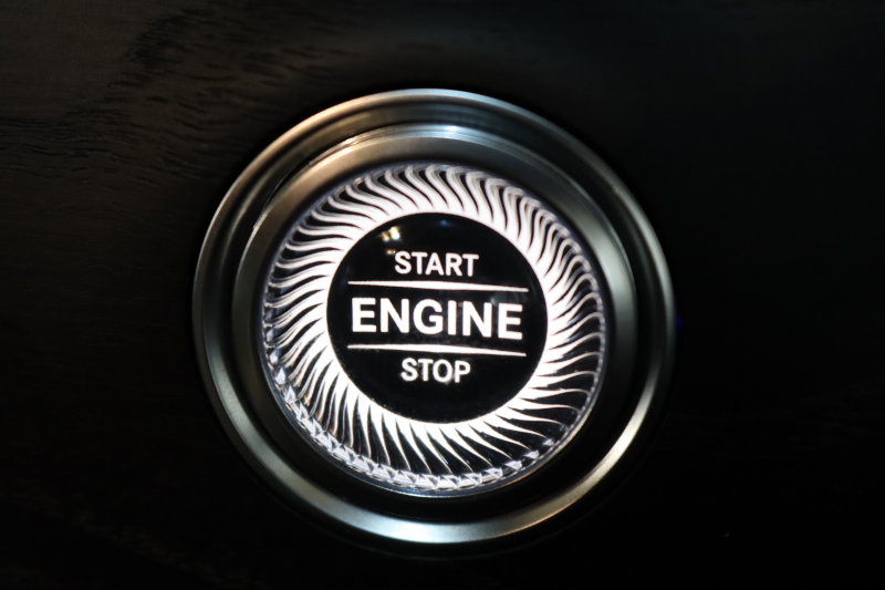 メルセデスベンツ Eクラス E220d ｽﾃｰｼｮﾝﾜｺﾞﾝ AVG ｽﾎﾟｰﾂ ﾚｻﾞｰ&ﾚｰﾀﾞｰｾｰﾌﾃｨPKG　ｷｰﾚｽｺﾞｰ 黒本革 HDDﾅﾋﾞTV ｽﾏﾎ連携 ﾌﾞﾙﾒｽﾀｰ 360ｶﾒﾗ PTS LEDﾗｲﾄ ﾌｯﾄﾄﾗﾝｸOP AMGｴｱﾛ&19AW ﾀﾞｲﾅﾐｯｸｾﾚｸﾄ 9AT　2年保証