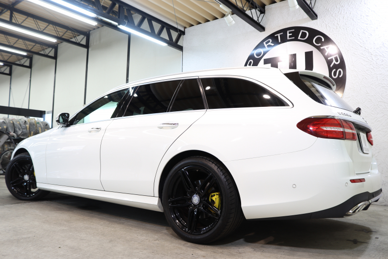 メルセデスベンツ Eクラス E220d ｽﾃｰｼｮﾝﾜｺﾞﾝ AVG ｽﾎﾟｰﾂ ﾚｻﾞｰ&ﾚｰﾀﾞｰｾｰﾌﾃｨPKG　ｷｰﾚｽｺﾞｰ 黒本革 HDDﾅﾋﾞTV ｽﾏﾎ連携 ﾌﾞﾙﾒｽﾀｰ 360ｶﾒﾗ PTS LEDﾗｲﾄ ﾌｯﾄﾄﾗﾝｸOP AMGｴｱﾛ&19AW ﾀﾞｲﾅﾐｯｸｾﾚｸﾄ 9AT　2年保証