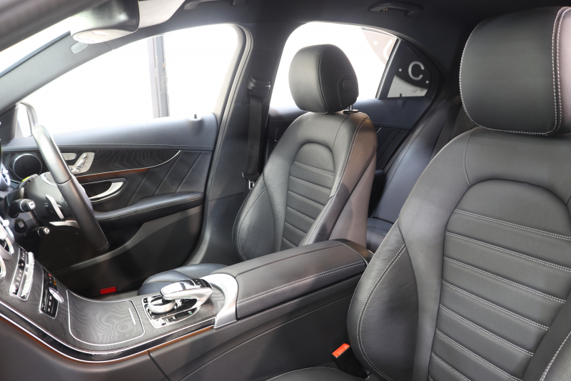 メルセデスベンツ Cクラス C200 AVG AMGﾗｲﾝ ﾚｻﾞｰｴｸｽｸﾙｰｼﾌﾞ&ﾚｰﾀﾞｰｾｰﾌﾃｨPKG　中期 ｷｰﾚｽｺﾞｰ 黒本革 ｼｰﾄﾋｰﾀｰ  ﾍｯﾄﾞｱｯﾌﾟD HDDﾅﾋﾞTV BT音楽 ﾊﾞｯｸｶﾒﾗ PTS LEDﾗｲﾄ ﾌｯﾄﾄﾗﾝｸOP AMGｴｱﾛ&18AW ﾀﾞｲﾅﾐｯｸｾﾚｸﾄ ｴｱｻｽ 9AT　2年保証