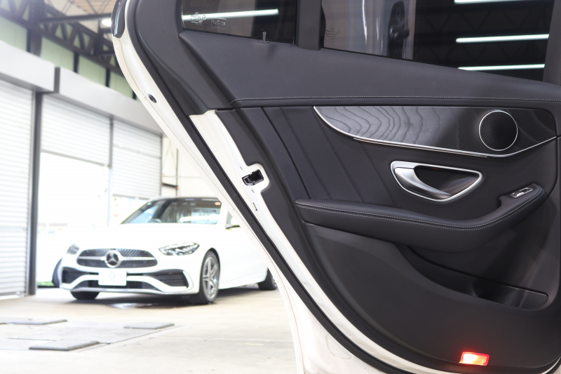 メルセデスベンツ Cクラス C200 AVG AMGﾗｲﾝ ﾚｻﾞｰｴｸｽｸﾙｰｼﾌﾞ&ﾚｰﾀﾞｰｾｰﾌﾃｨPKG　中期 ｷｰﾚｽｺﾞｰ 黒本革 ｼｰﾄﾋｰﾀｰ  ﾍｯﾄﾞｱｯﾌﾟD HDDﾅﾋﾞTV BT音楽 ﾊﾞｯｸｶﾒﾗ PTS LEDﾗｲﾄ ﾌｯﾄﾄﾗﾝｸOP AMGｴｱﾛ&18AW ﾀﾞｲﾅﾐｯｸｾﾚｸﾄ ｴｱｻｽ 9AT　2年保証