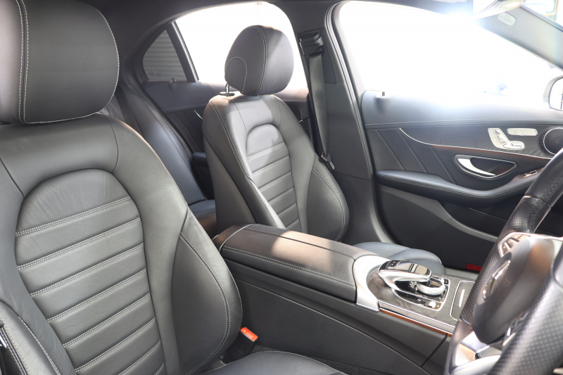 メルセデスベンツ Cクラス C200 AVG AMGﾗｲﾝ ﾚｻﾞｰｴｸｽｸﾙｰｼﾌﾞ&ﾚｰﾀﾞｰｾｰﾌﾃｨPKG　中期 ｷｰﾚｽｺﾞｰ 黒本革 ｼｰﾄﾋｰﾀｰ  ﾍｯﾄﾞｱｯﾌﾟD HDDﾅﾋﾞTV BT音楽 ﾊﾞｯｸｶﾒﾗ PTS LEDﾗｲﾄ ﾌｯﾄﾄﾗﾝｸOP AMGｴｱﾛ&18AW ﾀﾞｲﾅﾐｯｸｾﾚｸﾄ ｴｱｻｽ 9AT　2年保証