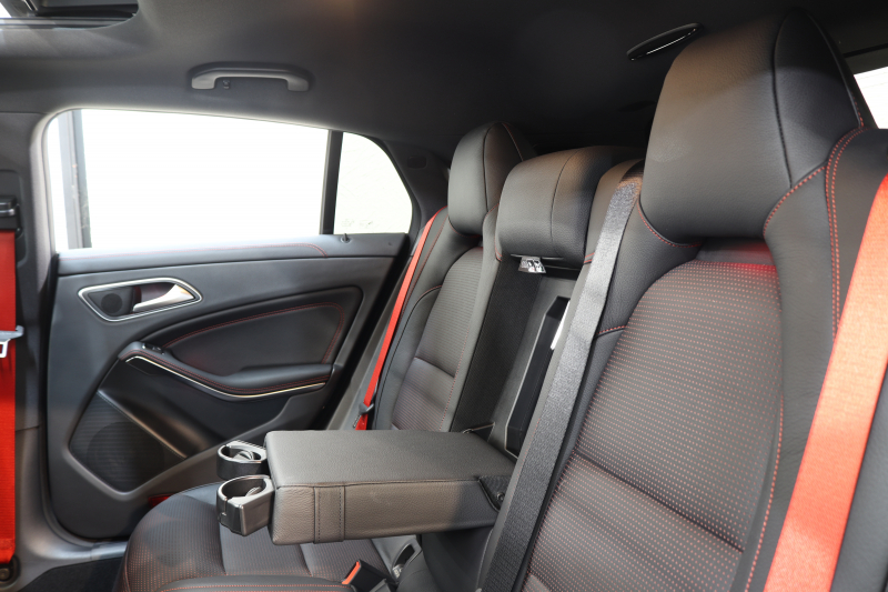 AMG CLAクラス CLA45 ｼｭｰﾃｨﾝｸﾞﾌﾞﾚｰｸ 4MATIC AMGｱﾄﾞﾊﾞﾝｽﾄ&ﾍﾞｰｼｯｸ&ﾚｰﾀﾞｰｾｰﾌﾃｨPKG　後期 ｷｰﾚｽｺﾞｰ 黒本革 ﾊﾟﾉﾗﾏSR HDDﾅﾋﾞTV ｽﾏﾎ連携 harman/kardon ﾊﾞｯｸｶﾒﾗ PTS LED-H/L ﾊﾝｽﾞﾌﾘｰA AMGｴｱﾛ&18AW AMG強化ﾌﾞﾚｰｷ　2年保証