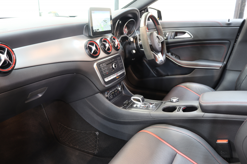 AMG CLAクラス CLA45 ｼｭｰﾃｨﾝｸﾞﾌﾞﾚｰｸ 4MATIC AMGｱﾄﾞﾊﾞﾝｽﾄ&ﾍﾞｰｼｯｸ&ﾚｰﾀﾞｰｾｰﾌﾃｨPKG　後期 ｷｰﾚｽｺﾞｰ 黒本革 ﾊﾟﾉﾗﾏSR HDDﾅﾋﾞTV ｽﾏﾎ連携 harman/kardon ﾊﾞｯｸｶﾒﾗ PTS LED-H/L ﾊﾝｽﾞﾌﾘｰA AMGｴｱﾛ&18AW AMG強化ﾌﾞﾚｰｷ　2年保証