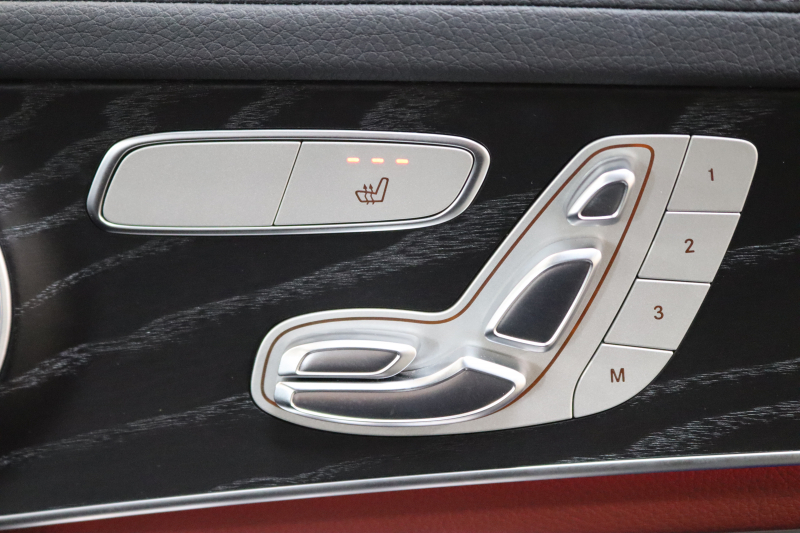 AMG GLC GLC43 4MATIC ﾚｻﾞｰｴｸｽｸﾙｰｼﾌﾞ&ﾚｰﾀﾞｰｾｰﾌﾃｨPKG　後期 1ｵｰﾅｰ MEｺﾈｸﾄ ｷｰﾚｽｺﾞｰ 黒/赤本革 全席ｼｰﾄﾋｰﾀｰ HUD MBUXﾅﾋﾞTV BT音楽 ﾌﾞﾙﾒｽﾀｰ 360ｶﾒﾗ PTS DSRC ﾊﾝｽﾞﾌﾘｰA AMGｴｱﾛ&20AW AMGﾗｲﾄﾞｺﾝﾄﾛｰﾙ+ｴｱｻｽ 9AT　2年保証