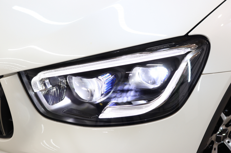 AMG GLC GLC43 4MATIC ﾚｻﾞｰｴｸｽｸﾙｰｼﾌﾞ&ﾚｰﾀﾞｰｾｰﾌﾃｨPKG　後期 1ｵｰﾅｰ MEｺﾈｸﾄ ｷｰﾚｽｺﾞｰ 黒/赤本革 全席ｼｰﾄﾋｰﾀｰ HUD MBUXﾅﾋﾞTV BT音楽 ﾌﾞﾙﾒｽﾀｰ 360ｶﾒﾗ PTS DSRC ﾊﾝｽﾞﾌﾘｰA AMGｴｱﾛ&20AW AMGﾗｲﾄﾞｺﾝﾄﾛｰﾙ+ｴｱｻｽ 9AT　2年保証