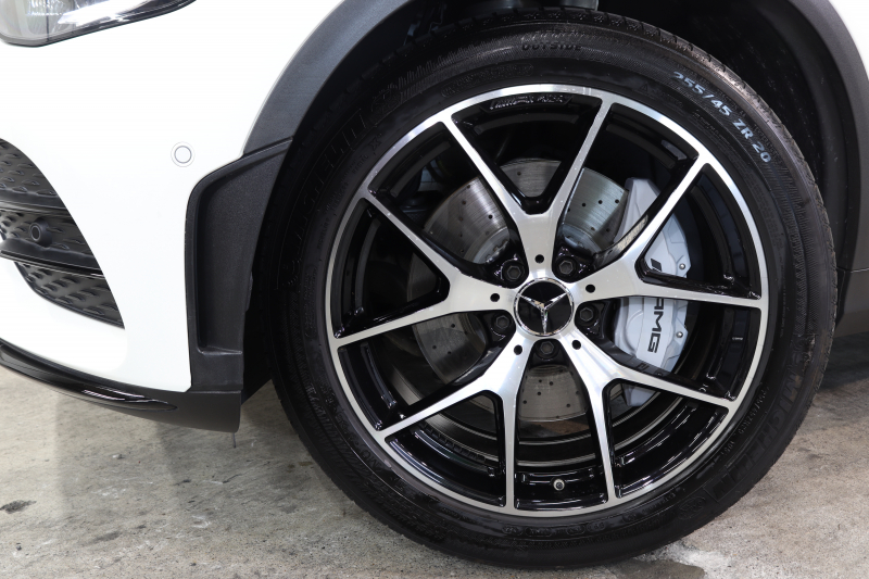 AMG GLC GLC43 4MATIC ﾚｻﾞｰｴｸｽｸﾙｰｼﾌﾞ&ﾚｰﾀﾞｰｾｰﾌﾃｨPKG　後期 1ｵｰﾅｰ MEｺﾈｸﾄ ｷｰﾚｽｺﾞｰ 黒/赤本革 全席ｼｰﾄﾋｰﾀｰ HUD MBUXﾅﾋﾞTV BT音楽 ﾌﾞﾙﾒｽﾀｰ 360ｶﾒﾗ PTS DSRC ﾊﾝｽﾞﾌﾘｰA AMGｴｱﾛ&20AW AMGﾗｲﾄﾞｺﾝﾄﾛｰﾙ+ｴｱｻｽ 9AT　2年保証