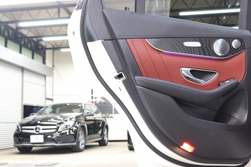 AMG GLC GLC43 4MATIC ﾚｻﾞｰｴｸｽｸﾙｰｼﾌﾞ&ﾚｰﾀﾞｰｾｰﾌﾃｨPKG　後期 1ｵｰﾅｰ MEｺﾈｸﾄ ｷｰﾚｽｺﾞｰ 黒/赤本革 全席ｼｰﾄﾋｰﾀｰ HUD MBUXﾅﾋﾞTV BT音楽 ﾌﾞﾙﾒｽﾀｰ 360ｶﾒﾗ PTS DSRC ﾊﾝｽﾞﾌﾘｰA AMGｴｱﾛ&20AW AMGﾗｲﾄﾞｺﾝﾄﾛｰﾙ+ｴｱｻｽ 9AT　2年保証