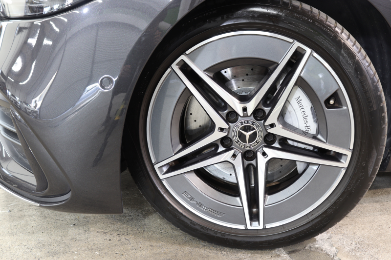 メルセデスベンツ Cクラス C200 4MATIC AVG AMGﾗｲﾝ ﾚｻﾞｰｴｸｽｸﾙｰｼﾌﾞ&ﾚｰﾀﾞｰｾｰﾌﾃｨPKG　ISG搭載 ｷｰﾚｽｺﾞｰ 黒本革 ﾊﾟﾉﾗﾏSR MBUXﾅﾋﾞTV ｽﾏﾎ連携 360ｶﾒﾗ PTS DSRC DIGITALﾗｲﾄ AMGｴｱﾛ&18AW ﾀﾞｲﾅﾐｯｸｾﾚｸﾄ ﾜｲﾔﾚｽ充電 9AT　2年保証