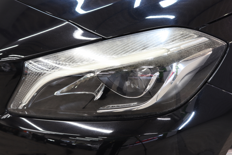 AMG Aクラス A45 4MATIC AMGｱﾄﾞﾊﾞﾝｽﾄﾞ&ﾚｰﾀﾞｰｾｰﾌﾃｨPKG　後期 ｷｰﾚｽｺﾞｰ 黒本革 ﾊﾟﾉﾗﾏSR HDDﾅﾋﾞTV BT音楽 harman/kardon ﾊﾞｯｸｶﾒﾗ PTS LEDﾗｲﾄ AMG専用装備&ﾁｭｰﾆﾝｸﾞﾀﾞｲﾅﾐｯｸS 7AT　2年保証