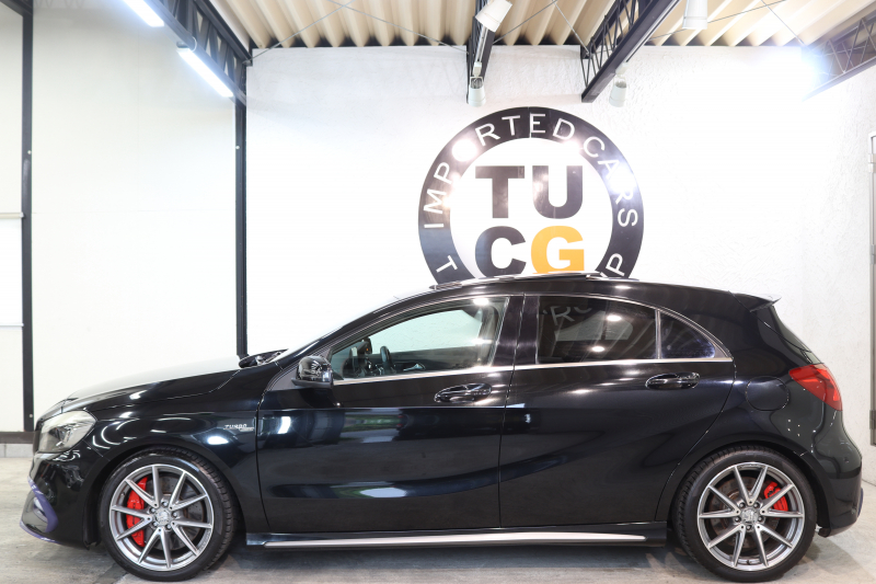 AMG Aクラス A45 4MATIC AMGｱﾄﾞﾊﾞﾝｽﾄﾞ&ﾚｰﾀﾞｰｾｰﾌﾃｨPKG　後期 ｷｰﾚｽｺﾞｰ 黒本革 ﾊﾟﾉﾗﾏSR HDDﾅﾋﾞTV BT音楽 harman/kardon ﾊﾞｯｸｶﾒﾗ PTS LEDﾗｲﾄ AMG専用装備&ﾁｭｰﾆﾝｸﾞﾀﾞｲﾅﾐｯｸS 7AT　2年保証