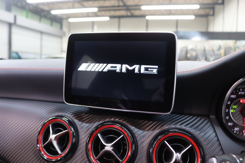 AMG Aクラス A45 4MATIC AMGｱﾄﾞﾊﾞﾝｽﾄﾞ&ﾚｰﾀﾞｰｾｰﾌﾃｨPKG　後期 ｷｰﾚｽｺﾞｰ 黒本革 ﾊﾟﾉﾗﾏSR HDDﾅﾋﾞTV BT音楽 harman/kardon ﾊﾞｯｸｶﾒﾗ PTS LEDﾗｲﾄ AMG専用装備&ﾁｭｰﾆﾝｸﾞﾀﾞｲﾅﾐｯｸS 7AT　2年保証