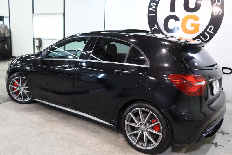 AMG Aクラス A45 4MATIC AMGｱﾄﾞﾊﾞﾝｽﾄﾞ&ﾚｰﾀﾞｰｾｰﾌﾃｨPKG　後期 ｷｰﾚｽｺﾞｰ 黒本革 ﾊﾟﾉﾗﾏSR HDDﾅﾋﾞTV BT音楽 harman/kardon ﾊﾞｯｸｶﾒﾗ PTS LEDﾗｲﾄ AMG専用装備&ﾁｭｰﾆﾝｸﾞﾀﾞｲﾅﾐｯｸS 7AT　2年保証