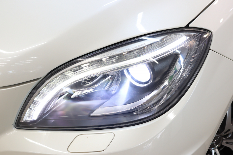 AMG Mクラス ML63 AMG　ｷｰﾚｽｺﾞｰ 黒本革 ﾊﾟﾉﾗﾏSR HDDﾅﾋﾞTV&ｷｬﾝｾﾗｰ BT音楽 harman/kardon ｻｲﾄﾞ&ﾊﾞｯｸｶﾒﾗ PTS ｷｾﾉﾝﾗｲﾄ AMG専用装備&ﾁｭｰﾆﾝｸﾞ 7AT　2年保証