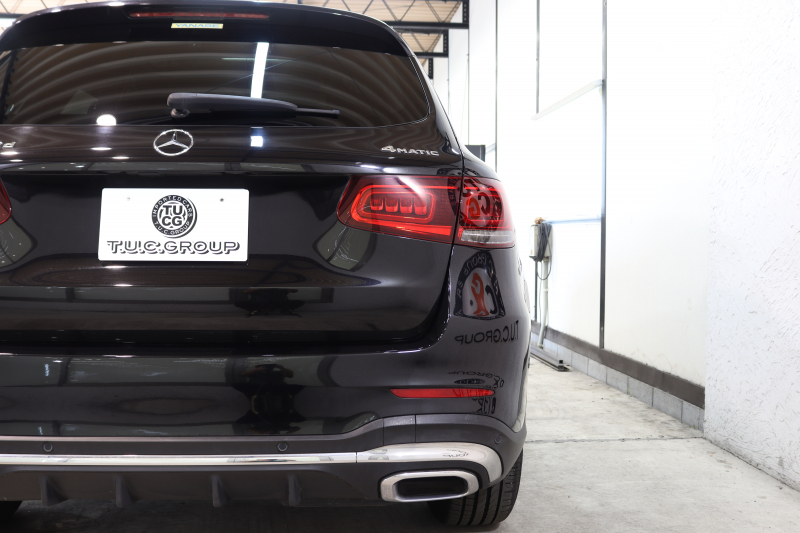 メルセデスベンツ GLC GLC220d 4MATIC AMGﾗｲﾝ ﾚｻﾞｰｴｸｽｸﾙｰｼﾌﾞ&ﾚｰﾀﾞｰｾｰﾌﾃｨPKG　後期 MEｺﾈｸﾄ ｷｰﾚｽｺﾞｰ 赤/黒本革 ﾊﾟﾉﾗﾏSR ﾍｯﾄﾞｱｯﾌﾟD MBUXﾅﾋﾞTV BT音楽 ﾌﾞﾙﾒｽﾀｰ 360ｶﾒﾗ PTS LEDﾗｲﾄ 自動Rｹﾞｰﾄ ﾊﾝｽﾞﾌﾘｰA AMGｴｱﾛ&19AW ﾜｲﾔﾚｽ充電 9AT　2年保証