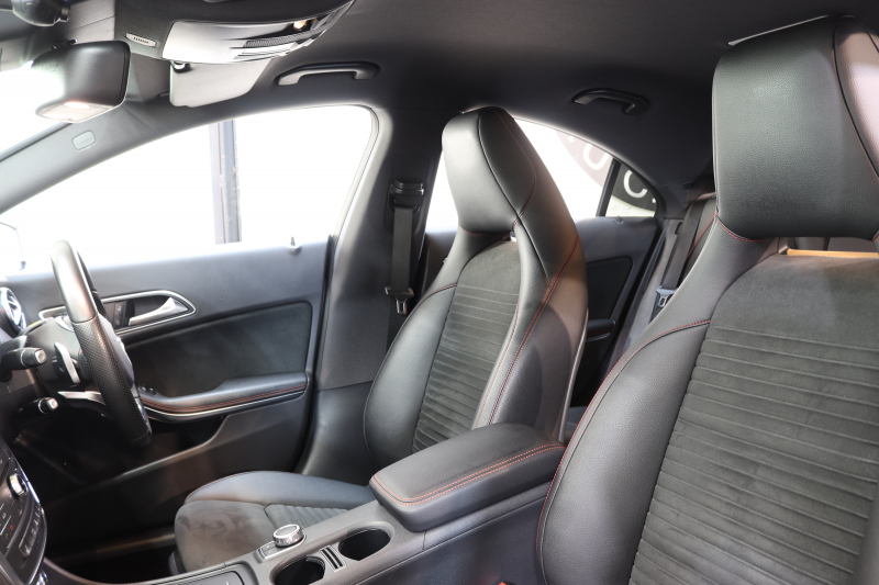 メルセデスベンツ CLAクラス CLA250 4MATIC AMGﾗｲﾝ ﾚｰﾀﾞｰｾｰﾌﾃｨPKG　中期 ｷｰﾚｽｺﾞｰ ﾚｻﾞｰDINAMICAｼｰﾄ HDDﾅﾋﾞTV BT音楽 ﾊﾞｯｸｶﾒﾗ PTS ｷｾﾉﾝﾗｲﾄ AMGｴｱﾛ&18AW ﾀﾞｲﾅﾐｯｸS 7AT　2年保証