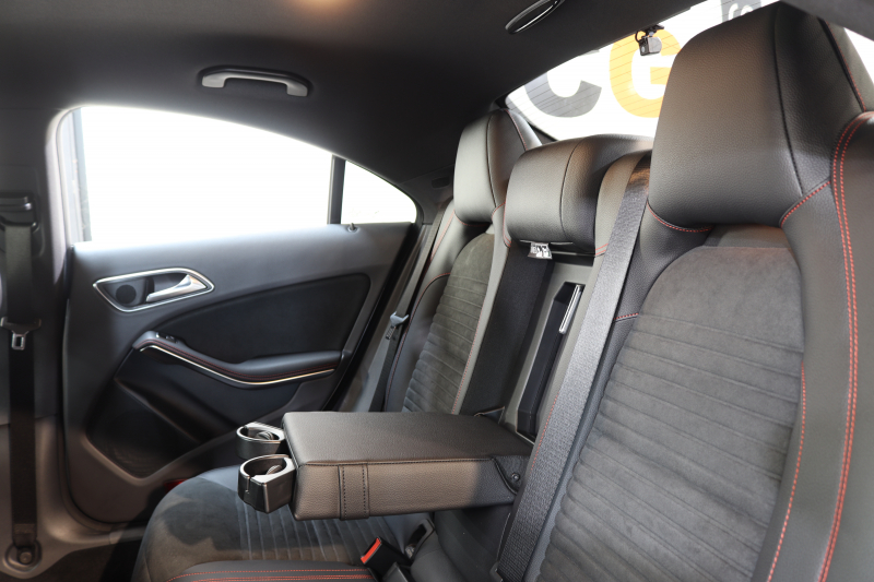 メルセデスベンツ CLAクラス CLA250 4MATIC AMGﾗｲﾝ ﾚｰﾀﾞｰｾｰﾌﾃｨPKG　中期 ｷｰﾚｽｺﾞｰ ﾚｻﾞｰDINAMICAｼｰﾄ HDDﾅﾋﾞTV BT音楽 ﾊﾞｯｸｶﾒﾗ PTS ｷｾﾉﾝﾗｲﾄ AMGｴｱﾛ&18AW ﾀﾞｲﾅﾐｯｸS 7AT　2年保証