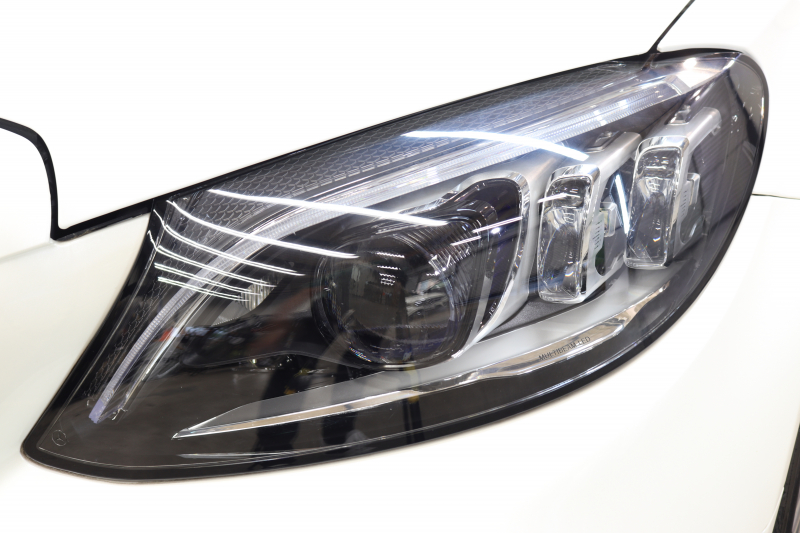 メルセデスベンツ Cクラス C200ｽﾃｰｼｮﾝﾜｺﾞﾝ AVG AMGﾗｲﾝ ﾚｰﾀﾞｰｾｰﾌﾃｨPKG　BSG搭載 後期 ｷｰﾚｽｺﾞｰ 黒革 HDDﾅﾋﾞTV ｽﾏﾎ連携 ﾊﾞｯｸｶﾒﾗ PTS LEDﾗｲﾄ 自動Rｹﾞｰﾄ AMGｴｱﾛ&18AW ｴｱｻｽ ﾀﾞｲﾅﾐｯｸS 9AT　2年保証