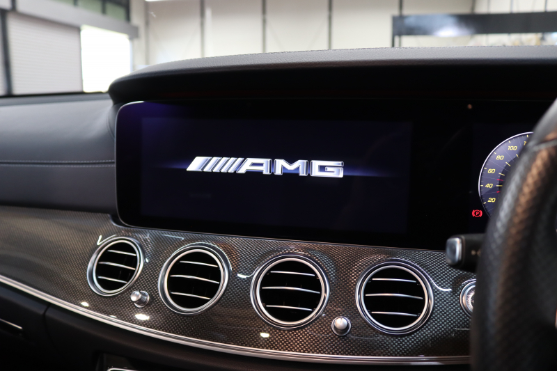 AMG Eクラス E43ｽﾃｰｼｮﾝﾜｺﾞﾝ 4MATIC ｴｸｽｸﾙｰｼﾌﾞ&ﾚｰﾀﾞｰｾｰﾌﾃｨPKG　ｷｰﾚｽｺﾞｰ 黒本革 ﾍﾞﾝﾁﾚｰﾀｰ ﾊﾟﾉﾗﾏSR ﾍｯﾄﾞｱｯﾌﾟD HDDﾅﾋﾞTV ｽﾏﾎ連携 ﾌﾞﾙﾒｽﾀｰ 360ｶﾒﾗ PTS LEDﾗｲﾄ 自動ﾄﾗﾝｸ ﾊﾝｽﾞﾌﾘｰA AMG専用装備&ﾁｭｰﾆﾝｸﾞ 9AT　2年保証