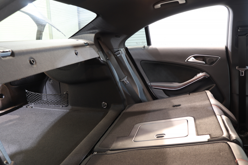 メルセデスベンツ CLAクラス CLA250 4MATIC AMGﾗｲﾝ ﾚｰﾀﾞｰｾｰﾌﾃｨPKG　中期 ｷｰﾚｽｺﾞｰ ﾚｻﾞｰDINAMICAｼｰﾄ HDDﾅﾋﾞTV BT音楽 ﾊﾞｯｸｶﾒﾗ PTS ｷｾﾉﾝﾗｲﾄ AMGｴｱﾛ&18AW 7AT　2年保証