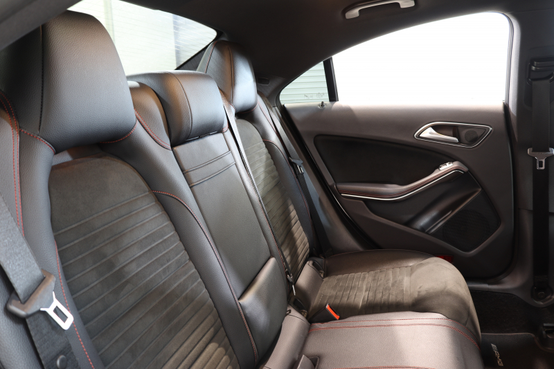 メルセデスベンツ CLAクラス CLA250 4MATIC AMGﾗｲﾝ ﾚｰﾀﾞｰｾｰﾌﾃｨPKG　中期 ｷｰﾚｽｺﾞｰ ﾚｻﾞｰDINAMICAｼｰﾄ HDDﾅﾋﾞTV BT音楽 ﾊﾞｯｸｶﾒﾗ PTS ｷｾﾉﾝﾗｲﾄ AMGｴｱﾛ&18AW 7AT　2年保証