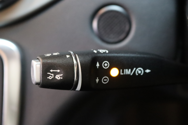 メルセデスベンツ CLAクラス CLA250 4MATIC AMGﾗｲﾝ ﾚｰﾀﾞｰｾｰﾌﾃｨPKG　中期 ｷｰﾚｽｺﾞｰ ﾚｻﾞｰDINAMICAｼｰﾄ HDDﾅﾋﾞTV BT音楽 ﾊﾞｯｸｶﾒﾗ PTS ｷｾﾉﾝﾗｲﾄ AMGｴｱﾛ&18AW 7AT　2年保証