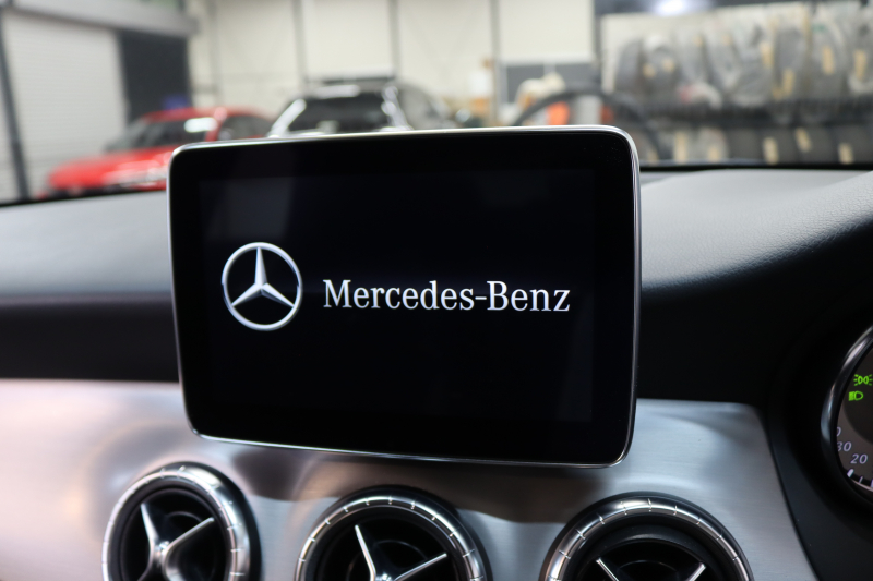 メルセデスベンツ CLAクラス CLA250 4MATIC AMGﾗｲﾝ ﾚｰﾀﾞｰｾｰﾌﾃｨPKG　中期 ｷｰﾚｽｺﾞｰ ﾚｻﾞｰDINAMICAｼｰﾄ HDDﾅﾋﾞTV BT音楽 ﾊﾞｯｸｶﾒﾗ PTS ｷｾﾉﾝﾗｲﾄ AMGｴｱﾛ&18AW 7AT　2年保証