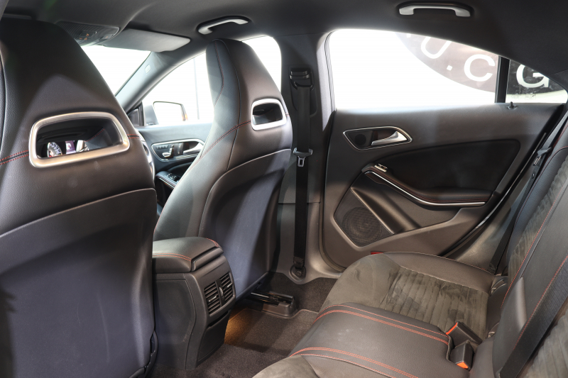 メルセデスベンツ CLAクラス CLA250 4MATIC AMGﾗｲﾝ ﾚｰﾀﾞｰｾｰﾌﾃｨPKG　中期 ｷｰﾚｽｺﾞｰ ﾚｻﾞｰDINAMICAｼｰﾄ HDDﾅﾋﾞTV BT音楽 ﾊﾞｯｸｶﾒﾗ PTS ｷｾﾉﾝﾗｲﾄ AMGｴｱﾛ&18AW 7AT　2年保証