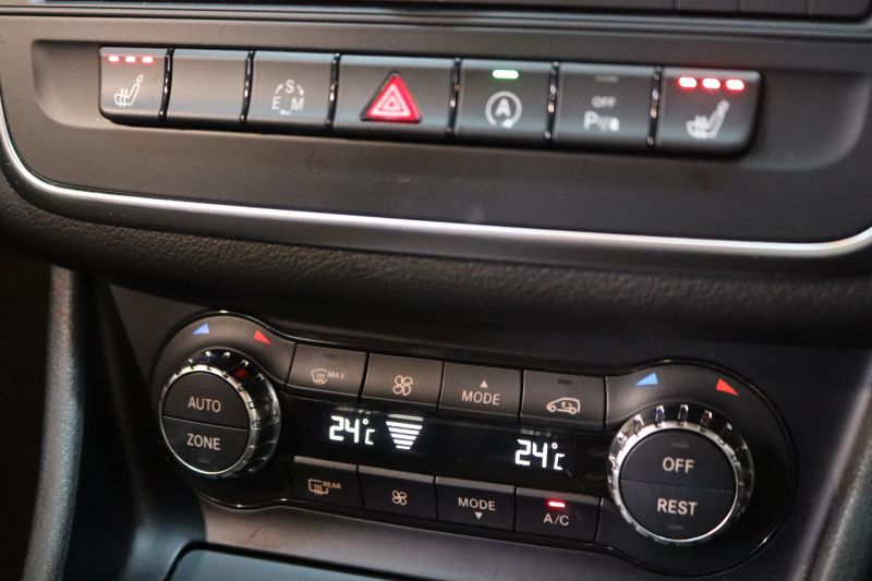 メルセデスベンツ CLAクラス CLA250 4MATIC AMGﾗｲﾝ ﾚｰﾀﾞｰｾｰﾌﾃｨPKG　中期 ｷｰﾚｽｺﾞｰ ﾚｻﾞｰDINAMICAｼｰﾄ HDDﾅﾋﾞTV BT音楽 ﾊﾞｯｸｶﾒﾗ PTS ｷｾﾉﾝﾗｲﾄ AMGｴｱﾛ&18AW 7AT　2年保証