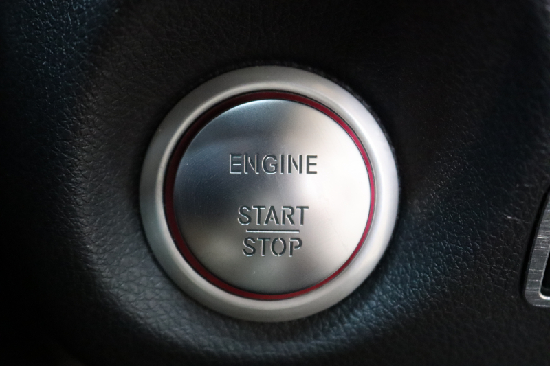 メルセデスベンツ CLAクラス CLA250 4MATIC AMGﾗｲﾝ ﾚｰﾀﾞｰｾｰﾌﾃｨPKG　中期 ｷｰﾚｽｺﾞｰ ﾚｻﾞｰDINAMICAｼｰﾄ HDDﾅﾋﾞTV BT音楽 ﾊﾞｯｸｶﾒﾗ PTS ｷｾﾉﾝﾗｲﾄ AMGｴｱﾛ&18AW 7AT　2年保証