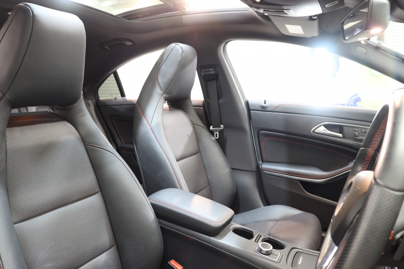 メルセデスベンツ CLAクラス CLA250 AMGﾗｲﾝ AMGｴｸｽｸﾙｰｼﾌﾞ&ﾚｰﾀﾞｰｾｰﾌﾃｨPKG　1ｵｰﾅｰ 黒本革 ﾊﾟﾉﾗﾏSR HDDﾅﾋﾞTV BT音楽 harman/kardon ﾊﾞｯｸｶﾒﾗ PTS ｷｾﾉﾝﾗｲﾄ AMGｴｱﾛ&18AW 7AT　2年保証