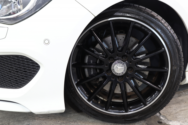 メルセデスベンツ CLAクラス CLA250 AMGﾗｲﾝ AMGｴｸｽｸﾙｰｼﾌﾞ&ﾚｰﾀﾞｰｾｰﾌﾃｨPKG　1ｵｰﾅｰ 黒本革 ﾊﾟﾉﾗﾏSR HDDﾅﾋﾞTV BT音楽 harman/kardon ﾊﾞｯｸｶﾒﾗ PTS ｷｾﾉﾝﾗｲﾄ AMGｴｱﾛ&18AW 7AT　2年保証